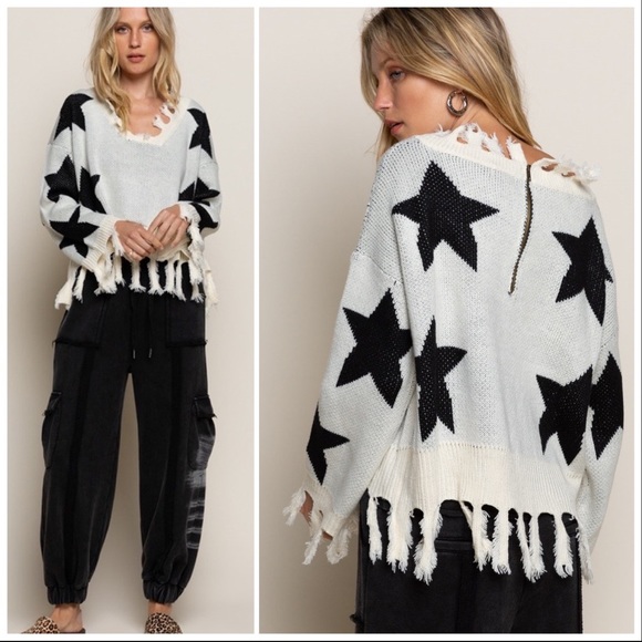 POL All about Stars Fringe Sweater Top - Picture 3 of 6